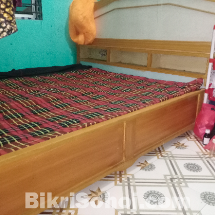 পুরাতন খাট